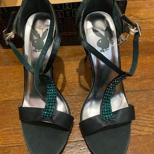 Playboy 💚 satin shoes green rhinestone 7.5